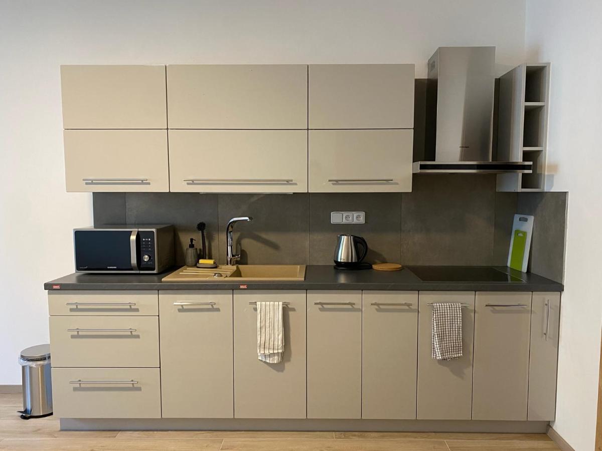 The Dante Villa Apartments Πράγα Εξωτερικό φωτογραφία