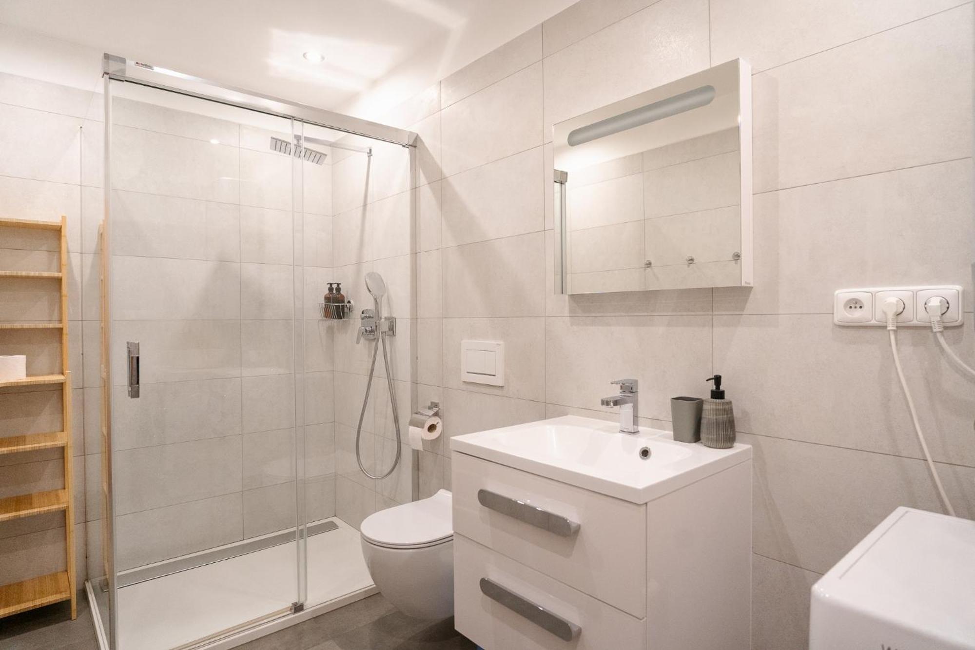 The Dante Villa Apartments Πράγα Εξωτερικό φωτογραφία